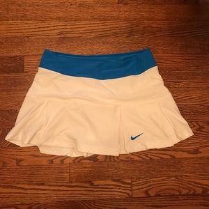Nike tennis skirt